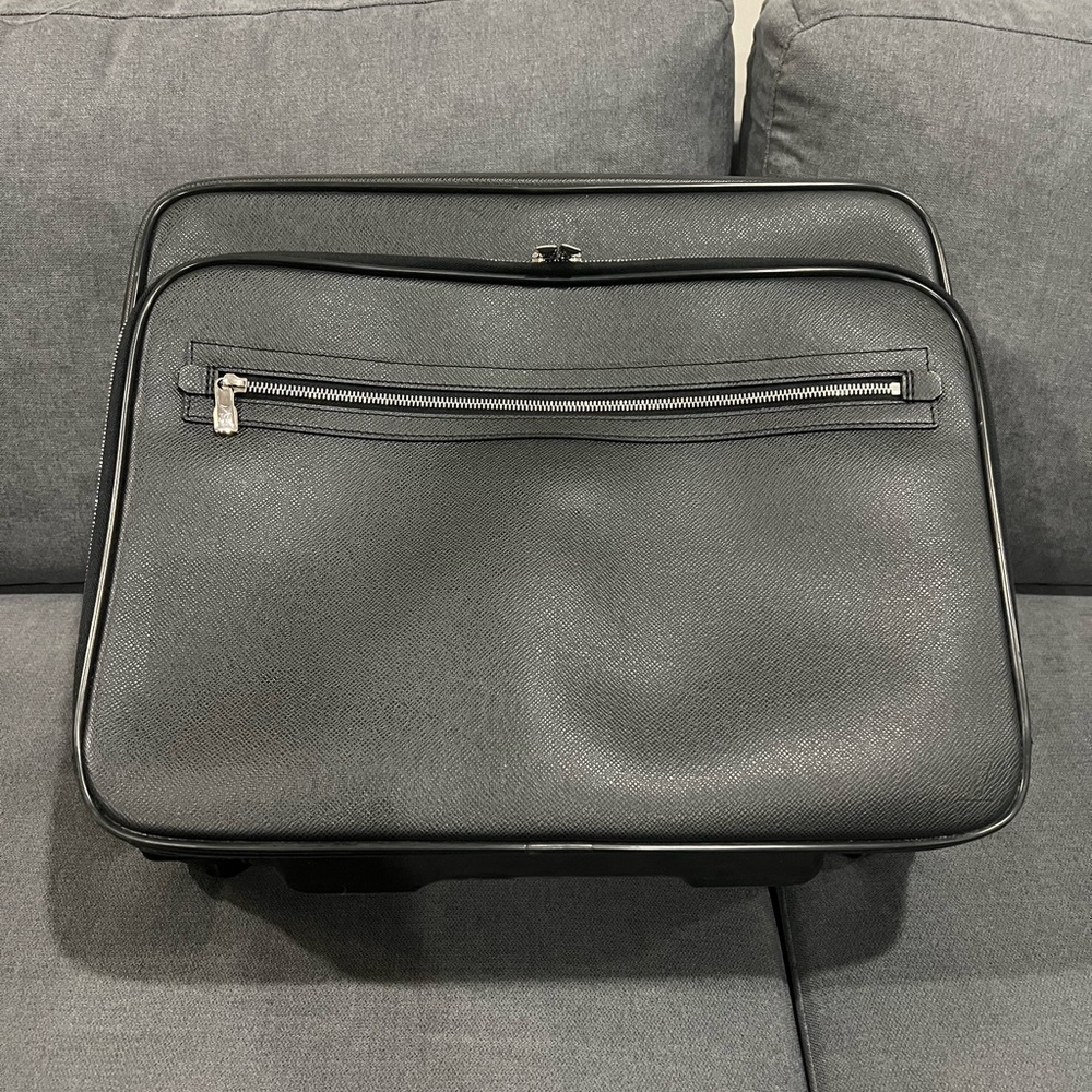 Louis Vuitton Pilot Bag